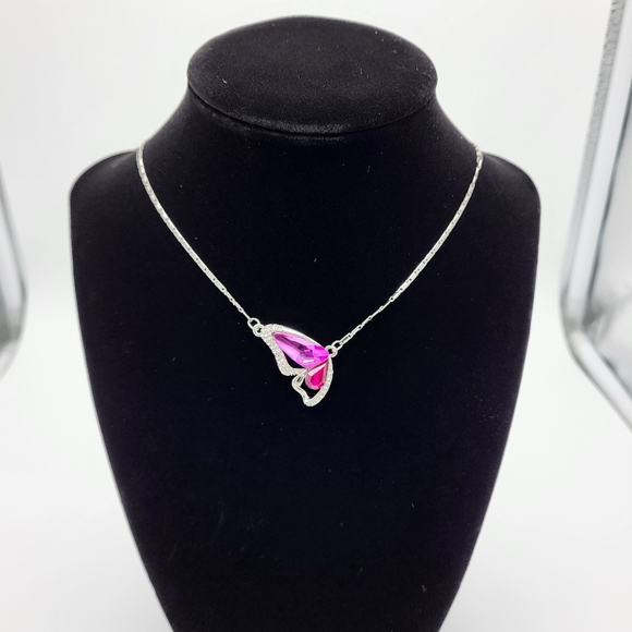 18k white gold rolled plated butterfly wing necklace - Picture 3 of 5